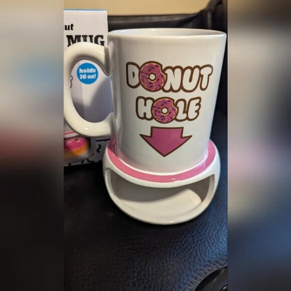 Bigmouth Inc Donut Hole mug Brand New - Picture 2 of 12